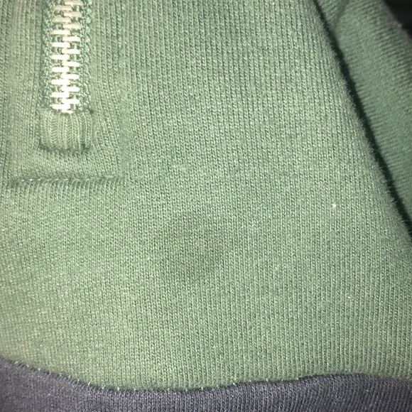 *LAST CALL DONATING* Brandy Melville Sweatshirt - Picture 4 of 4